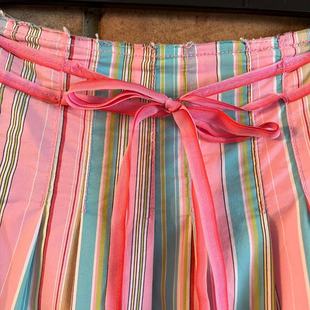 Vintage Old Navy Y2K Pastel Striped Skirt in Size 8 - Picture 3 of 10